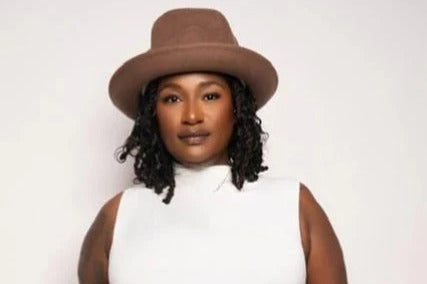 Ep. 73 - Rediscovering Yourself and Healing Naturally with Amiya Glove from Natures Pleasantries