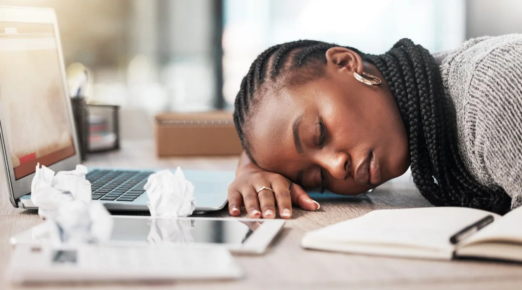 Student Emotional Burnout: Causes, Warning Signs, and Practical Strategies to Recover